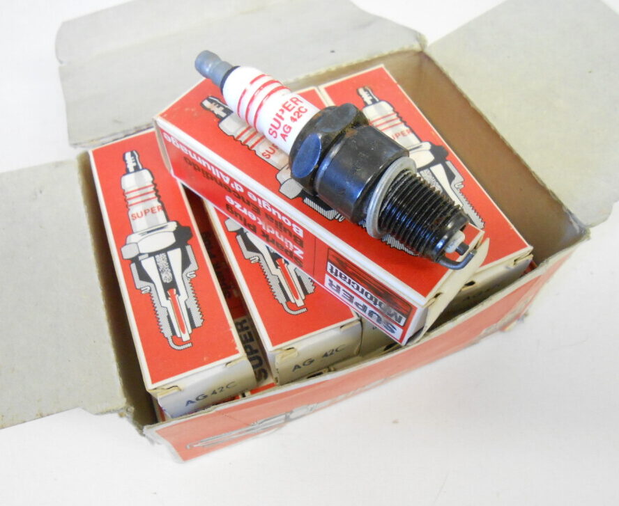 Ford Military Vehicle Car Van Motorcraft Spark Plugs AG42C x 10